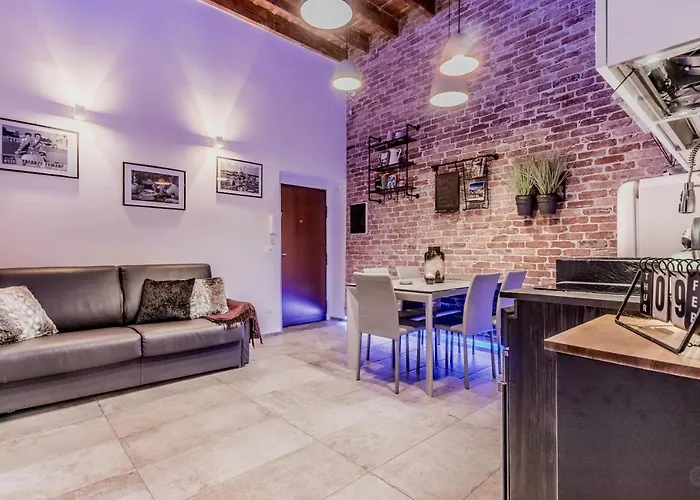 Th Trastevere Luxury-s.cosimato 2bd-2bt